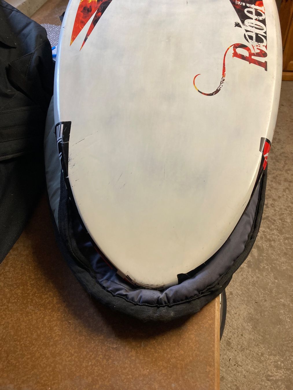Tavole da surf e di nuoto: Surfboard F2 Rebell 75 mit Bag – Usato da Eggiwil venduto da onedollar02 3
