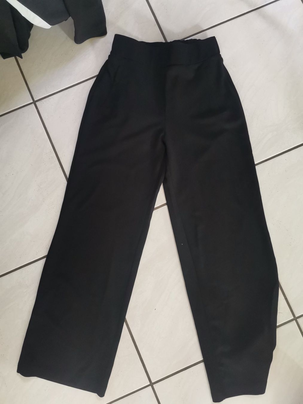 Pantaloni: Bequeme Hose Gr. 40 – Nuovo (secondo la descrizione) da Therwil venduto da JeannysTrendStyle