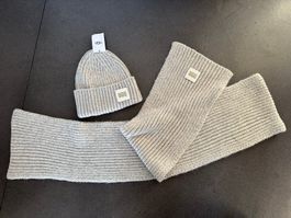 UGG Schal & Mütze Set chunky Rip "neuwertig" nie getragen