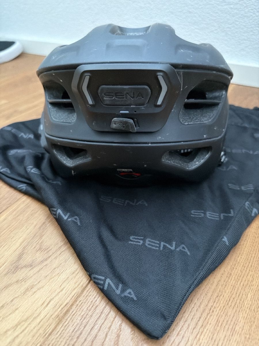 Sena Caschi: Helm Sena R1 Bluetooth M – Usato da Münchwilen TG venduto da giu_75tp 2