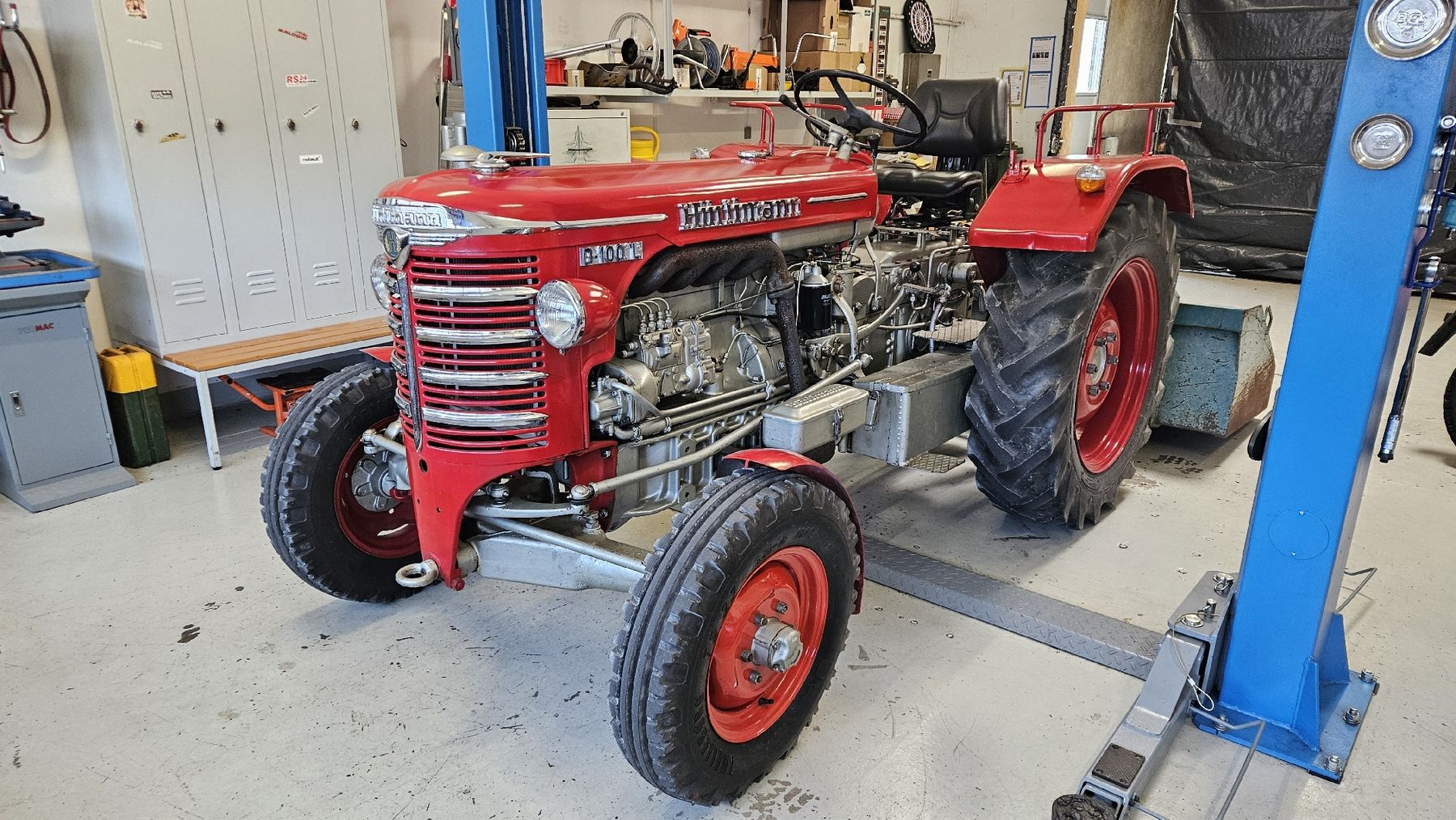 Hürlimann Tracteurs: Hürlimann D100L – D'occasion à Hägendorf par simonvonarx50