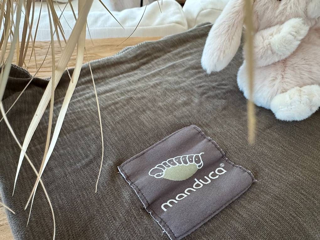 Marsupi portabebè: Manduca Babytragetuch SLING Olive – Usato da Langenthal venduto da InteriorN 1