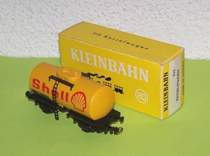 Kleinbahn Modellini di ferrovie: Kleinbahn H0 313 SHELL Kesselwagen ÖBB, originalverpackt – Nuovo (secondo la descrizione) da Brüttisellen venduto da Rentner44zh 1