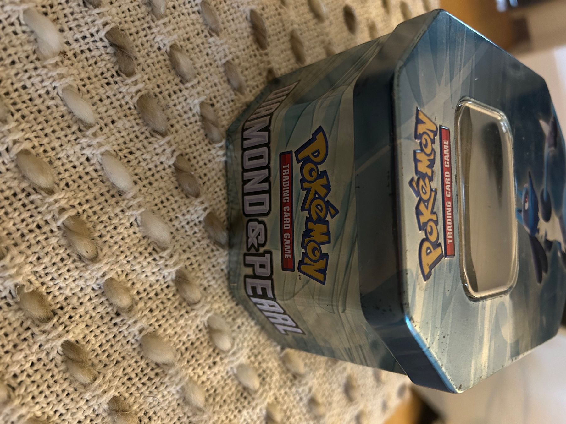 Pokémon Sammelbilder & Trading cards: Original Pokémon Karten Set mit Box – Gebraucht aus Zürich von larissen 7