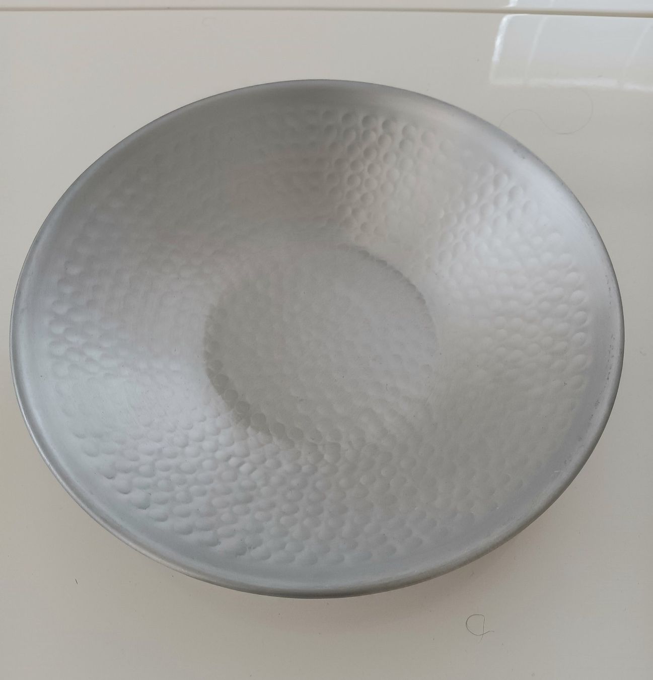 Ikea Tutte le decorazioni: Dekoschale Dekoteller silber matt Ikea 27 cm – Nuovo (secondo la descrizione) da Aarau venduto da Yeeaaah