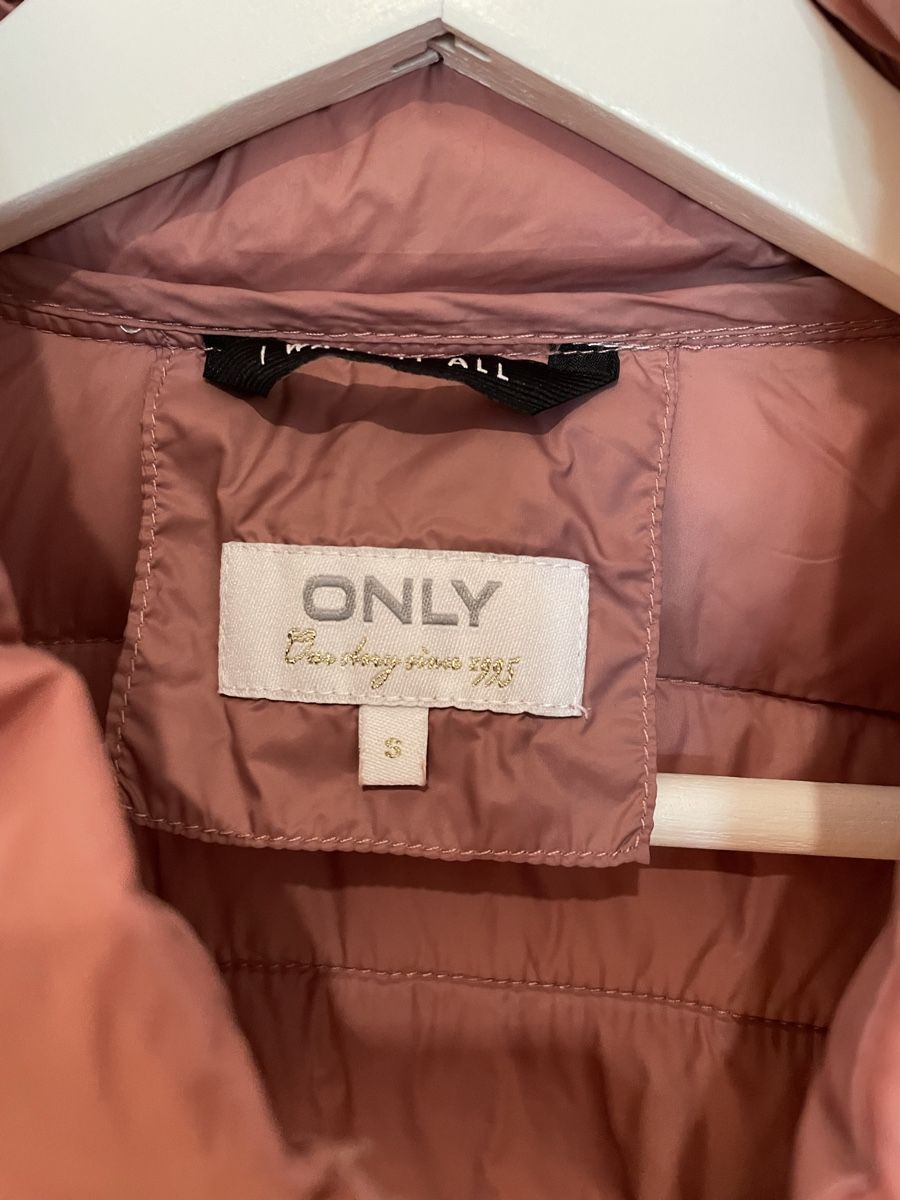 Only Vestes: Steppjacke ONLY Grösse S  – D'occasion à Zürich par Viviannen 1