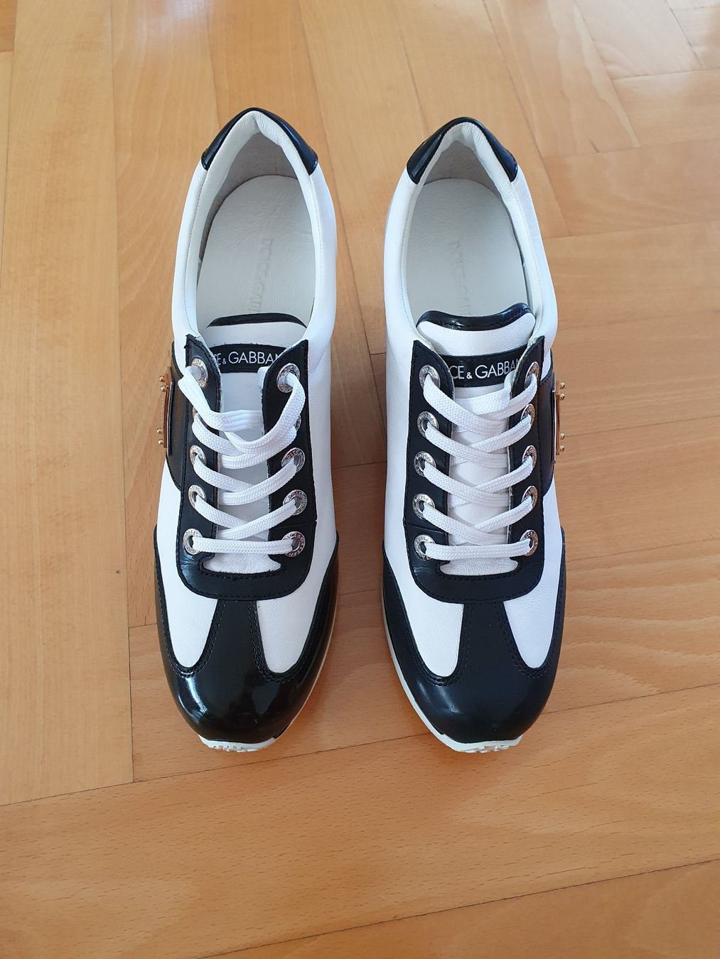 Dolce & Gabbana Scarpe da donna: Baskets en cuir DOLCE & GABBANA, 40 IT – Nuovo (secondo la descrizione) da Grand-Lancy venduto da kri_qk5y