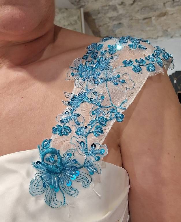 Vestiti: Robe de mariée à vendre – Usato da Vauderens venduto da isa_gs2j 1