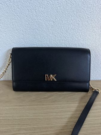 Michael Kors Pochette Mott en cuir