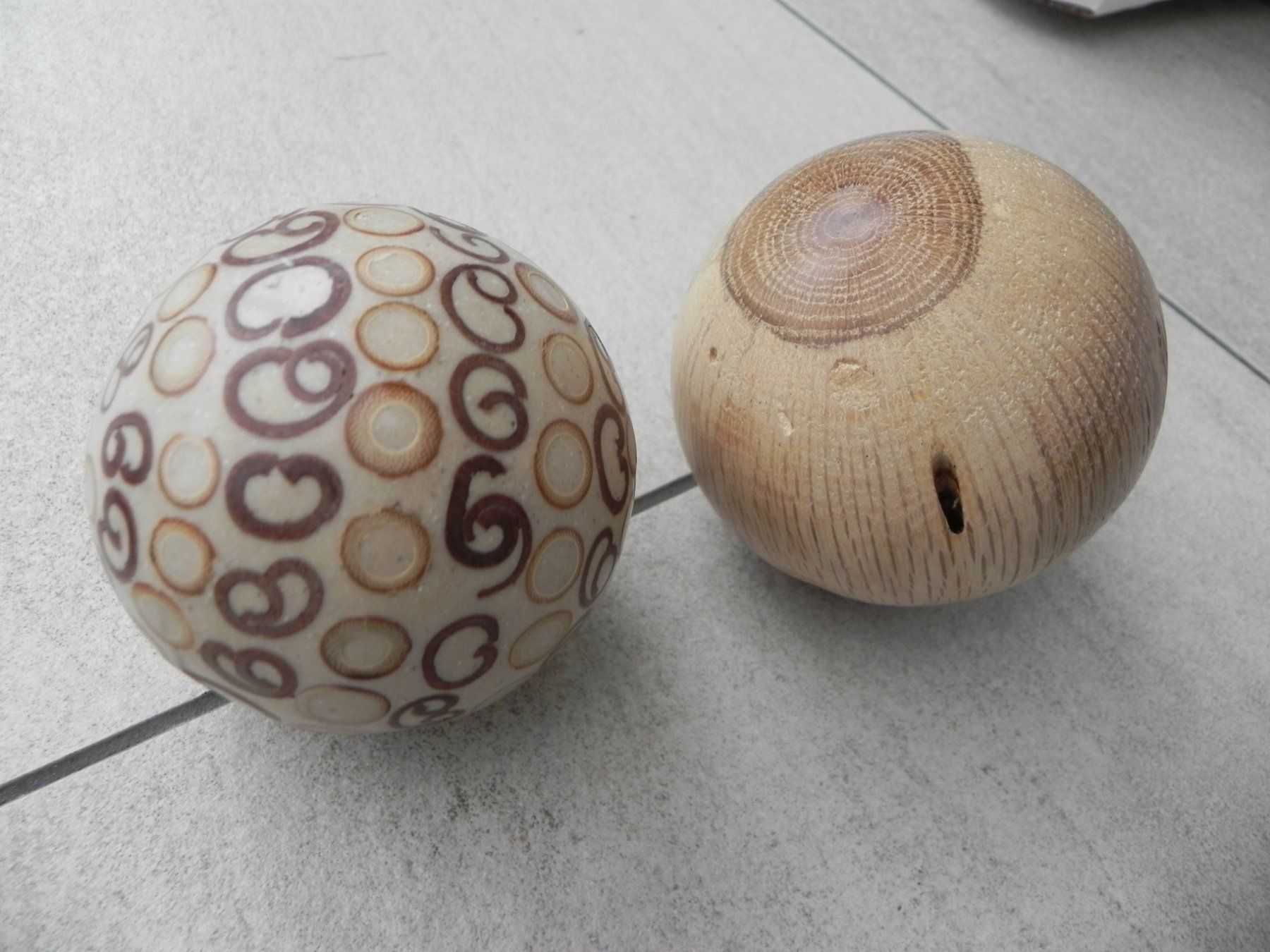Articoli in legno: Holzkugeln, Deko, Handarbeit – Usato da Stallikon venduto da pcerny16 2