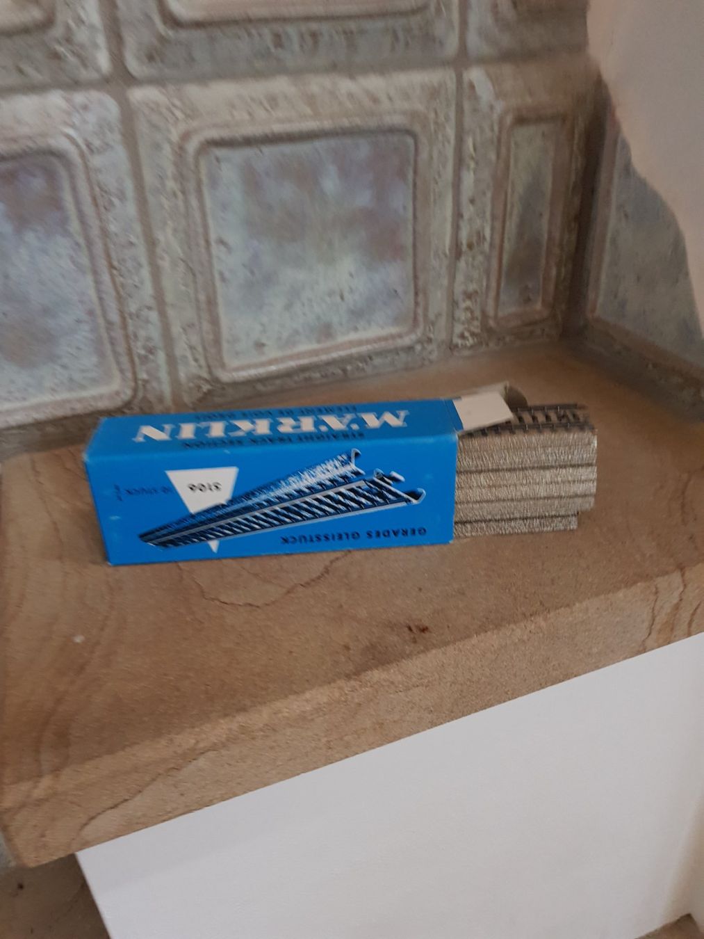 Märklin Modelleisenbahnen: Märklingleise 5106 – Gebraucht aus Stalden VS von Saprmi