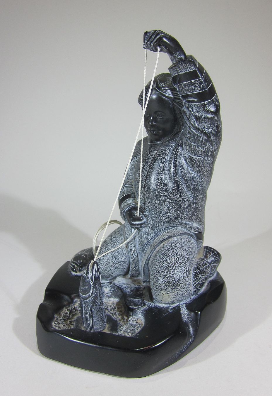 Sculture & Statue: Junger Inuit am Eisfischen – Usato da Bäretswil venduto da robsonantik 2