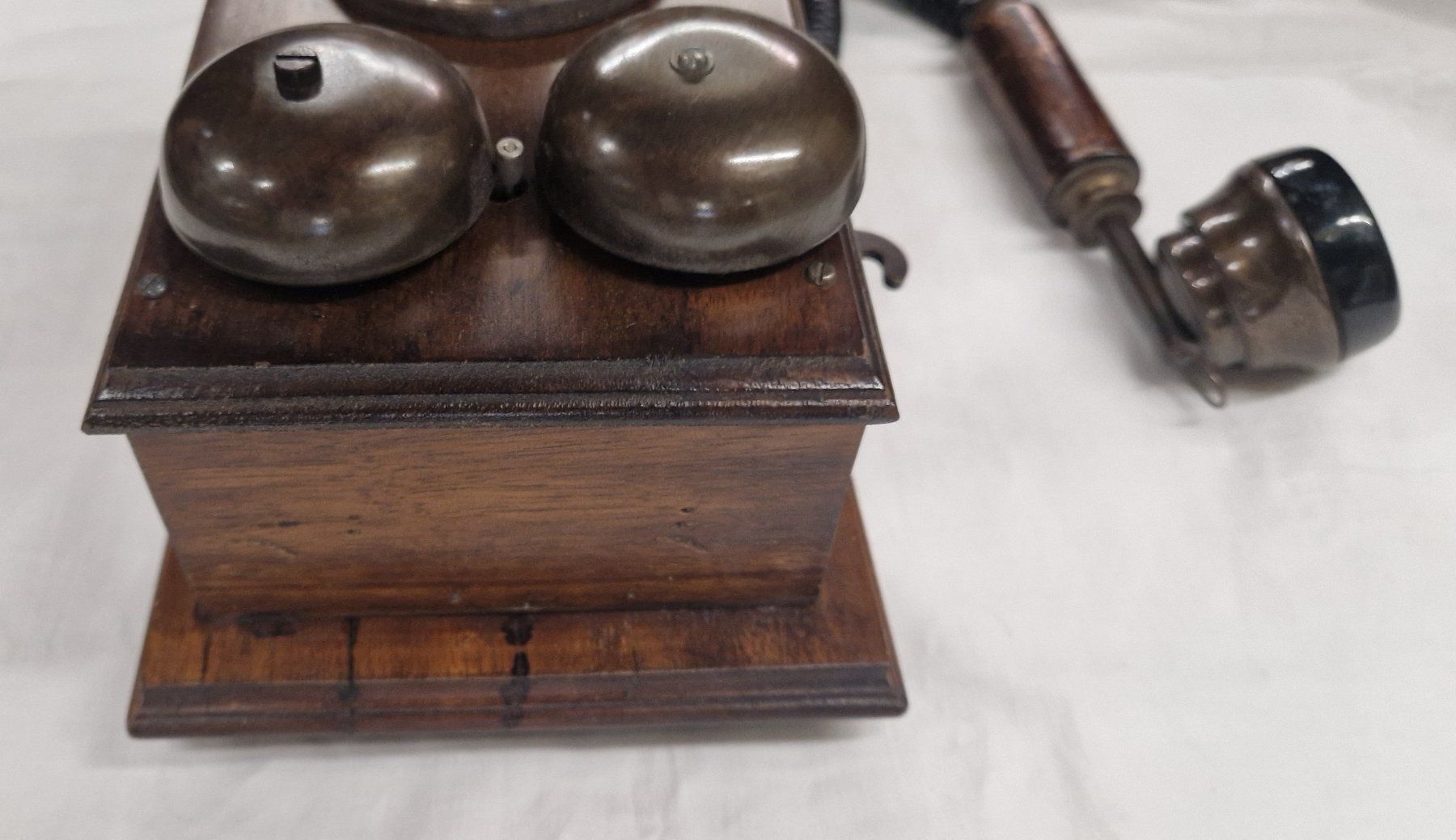 Téléphones: ANTIKES WAND TELEFON – D'occasion à Bilten par Mic2022 4