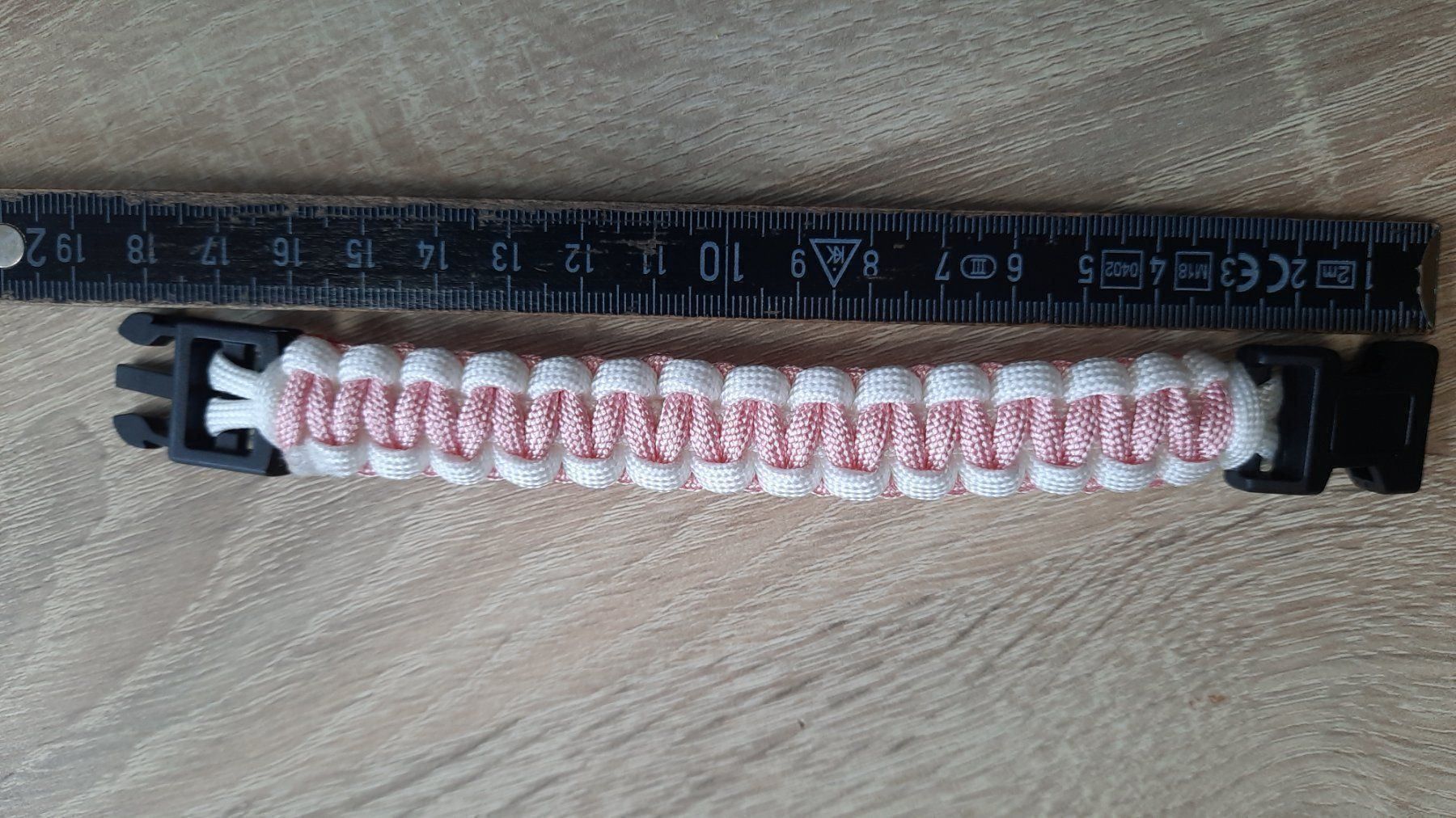 Bracciali & Braccialetti: Paracord Armband Weiss Rosa – Nuovo e nell'imballaggio originale da Walenstadt venduto da emynmuil1 3