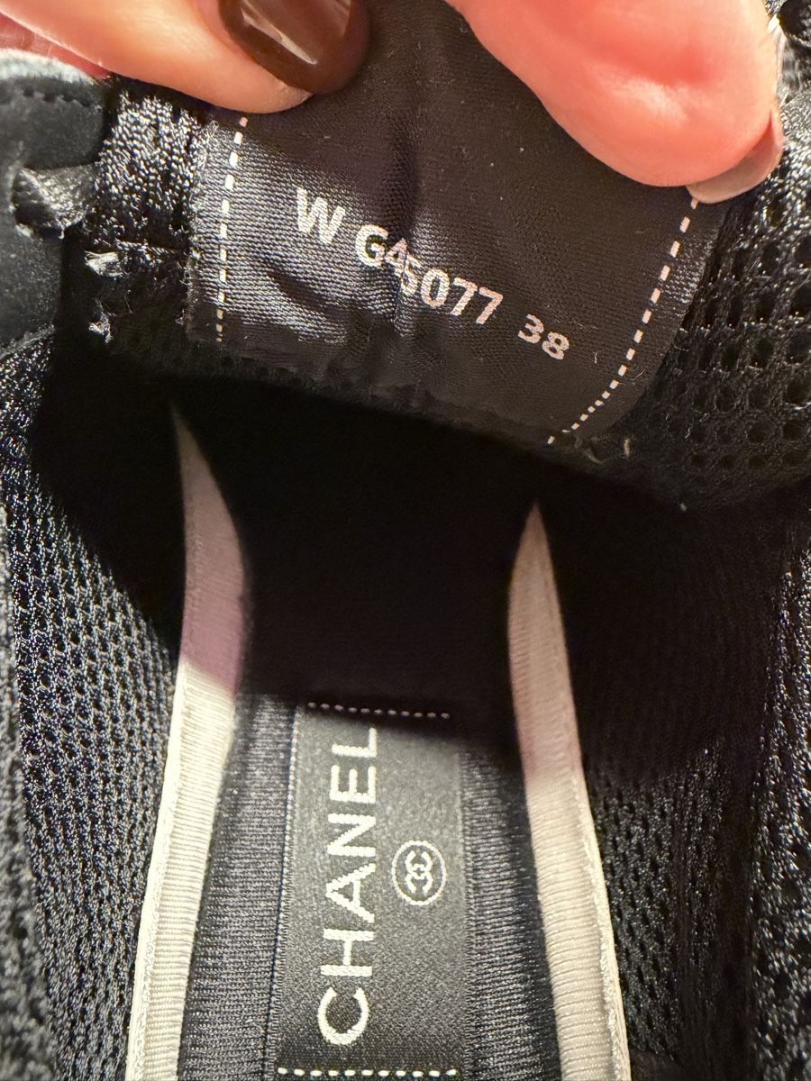 Chanel Scarpe da donna: Chanel sneakers – Usato da Fahrweid venduto da Stellar_times 2