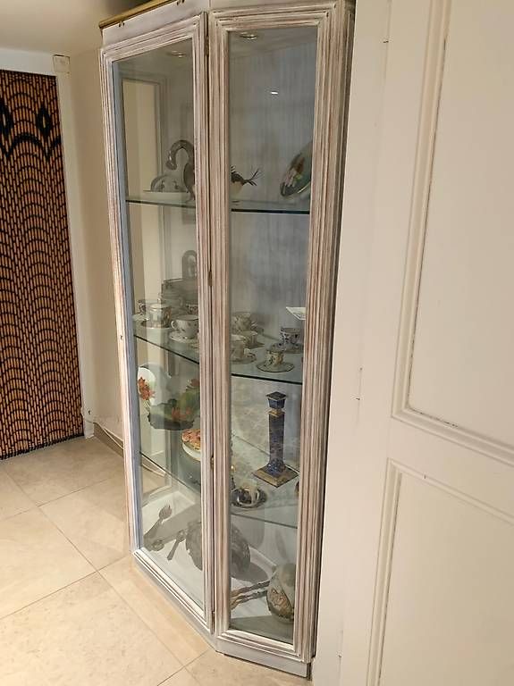 Vetrine: Vitrine éclairée – Usato da Le Mont-sur-Lausanne venduto da pasassez 2
