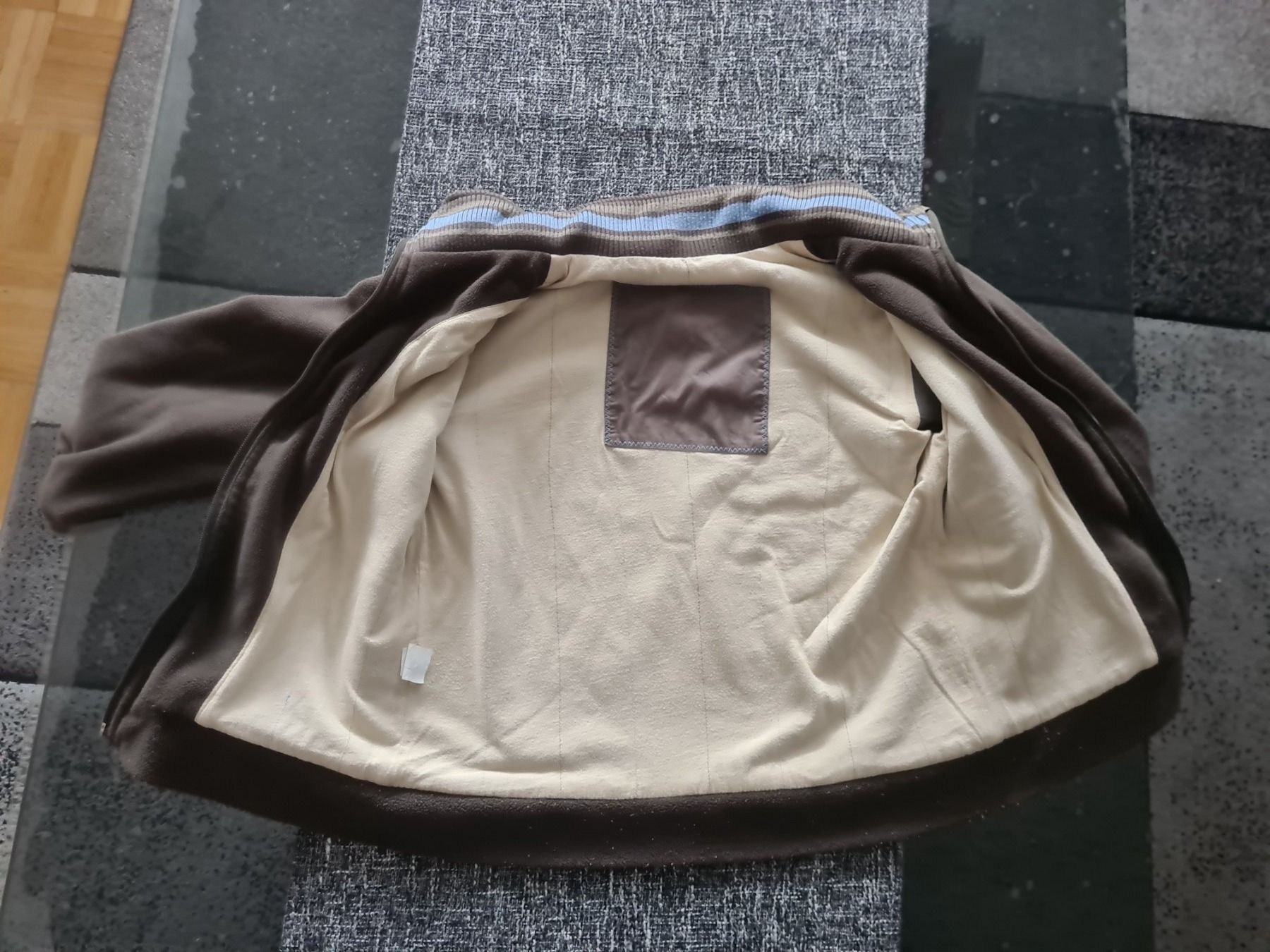 Maglioni & Felpe: Warm gefuttert Pulli 128 – Usato da Biel/Bienne venduto da KatarinaFilip 3