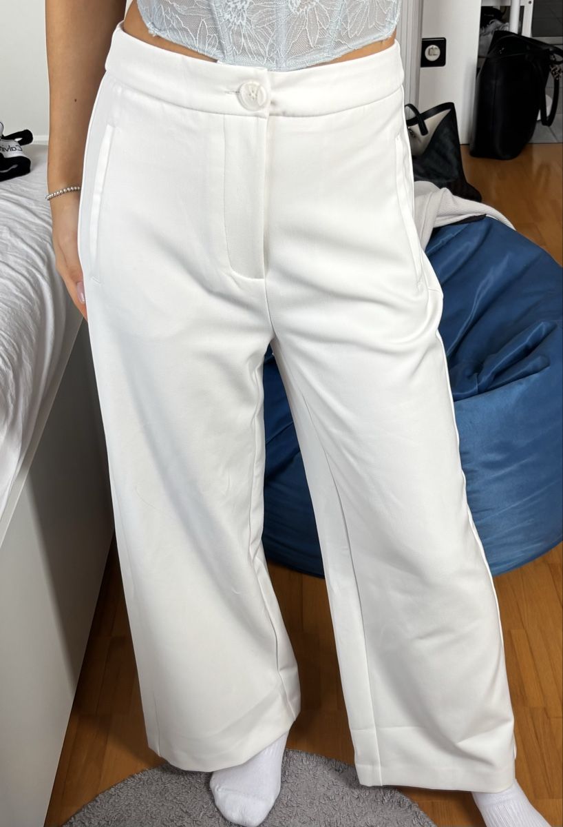 Stradivarius Pantaloni: Stoffhose weiss, XS – Nuovo (secondo la descrizione) da Basel venduto da Vaniiiy 1