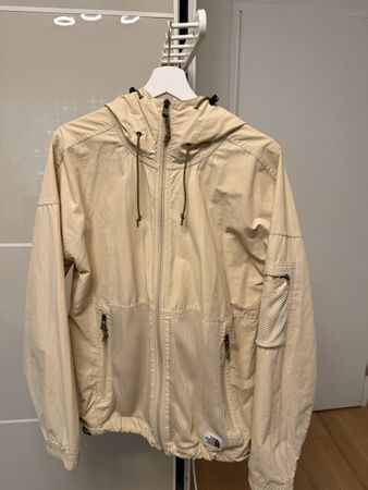 The North Face Windjacke Beige