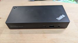 Lenovo Universal USB-C Smart Dock inkl. 135Watt Netzteil