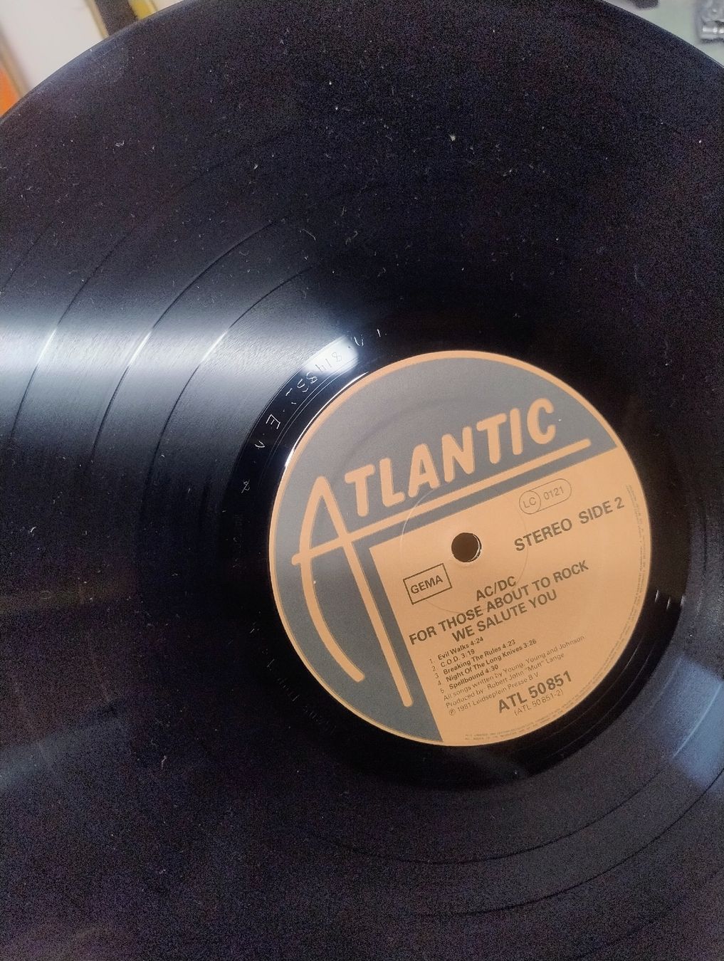 Dischi in vinile: Lot vinyles d AC/DC  – Usato da Martigny venduto da jul_7s5x 8