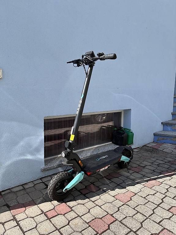 Kickboard: Monopattino elettrico  – Usato da Camignolo venduto da spi_r26l
