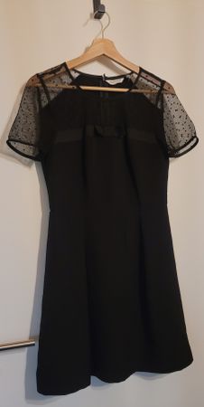 Jolie robe Naf Naf noire taille 36 🌺