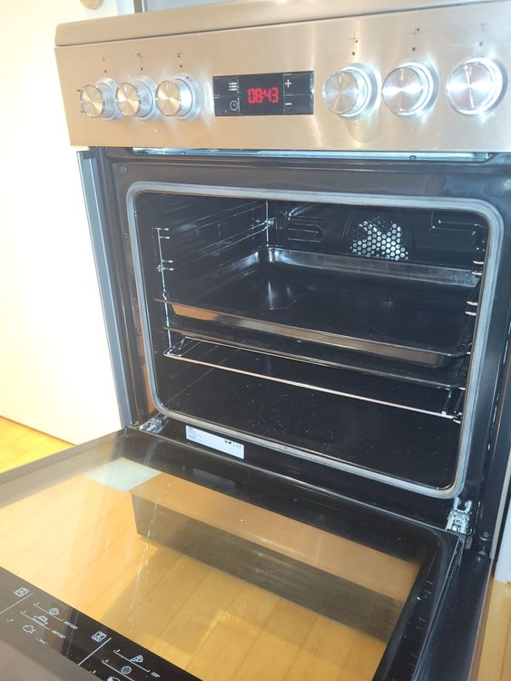 Freistehender Backofen mit 4 Kochplatten Kaufen auf Ricardo