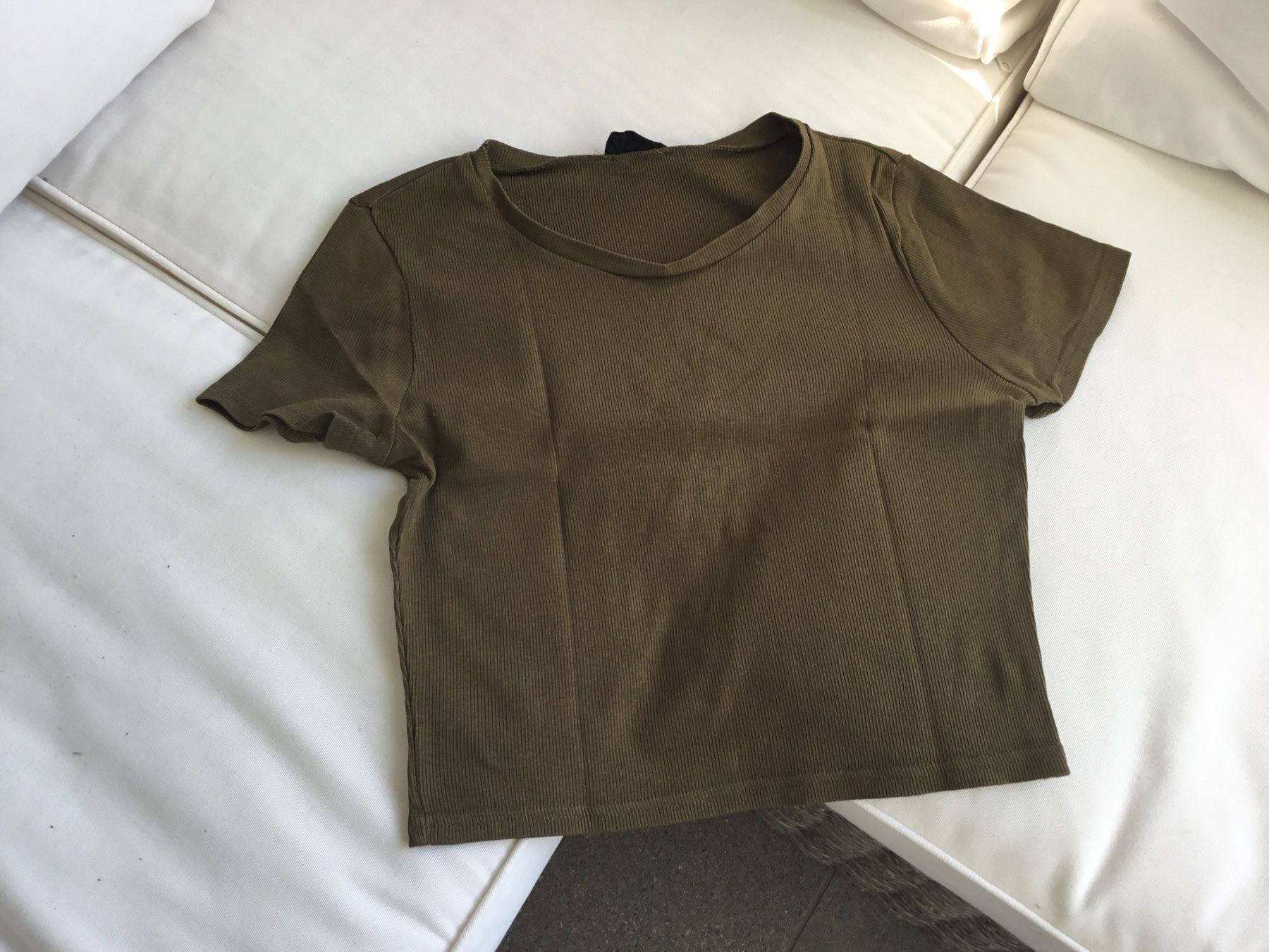 T-shirt: Tolles Tshirt Gr.L – Usato da Würenlos venduto da Chicca2004