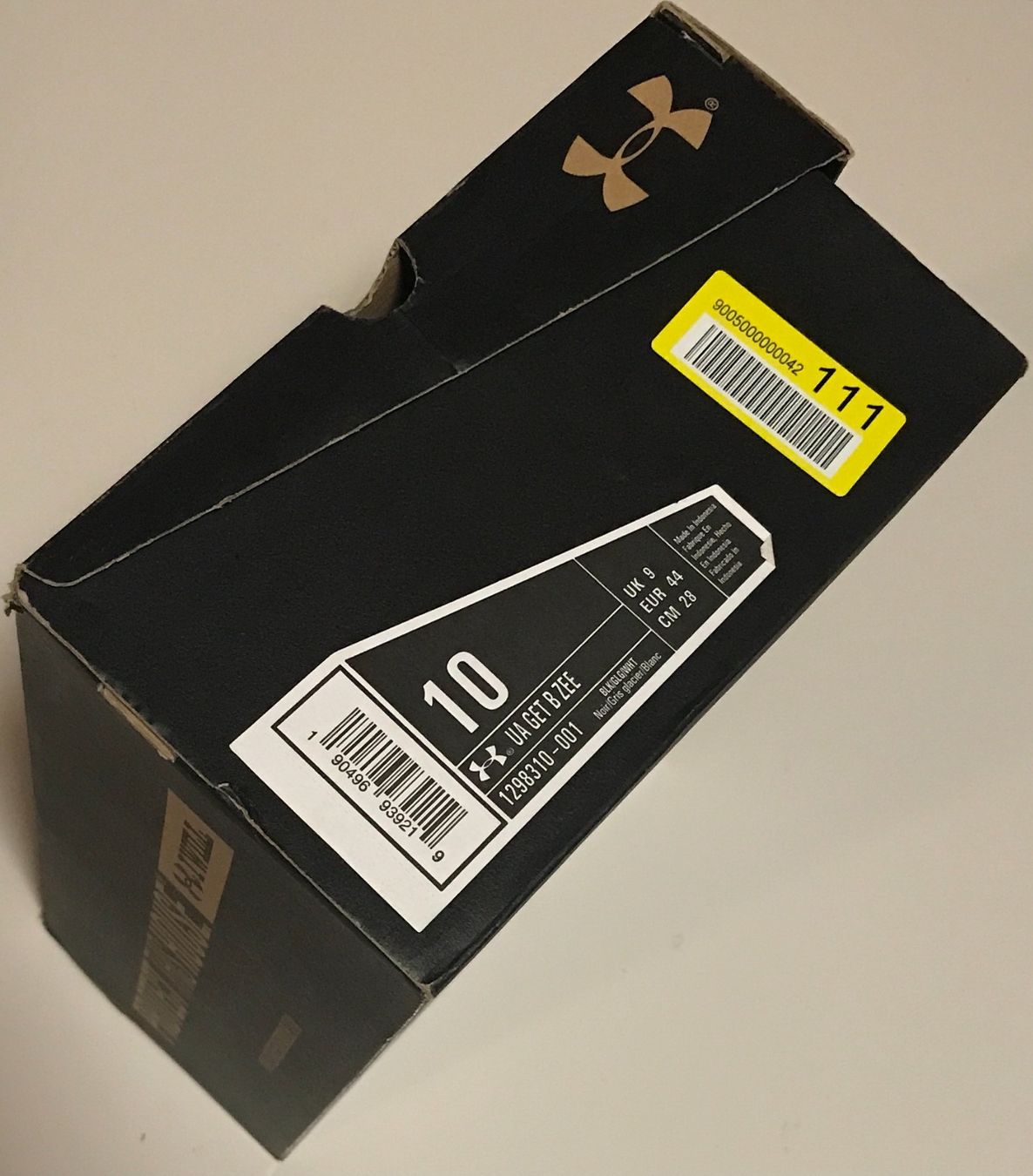 Scarpe da uomo: Schuhe Original Under Armour Gr 44 ; neu mit Karton – Nuovo e nell'imballaggio originale da luzern venduto da ARNI. 6