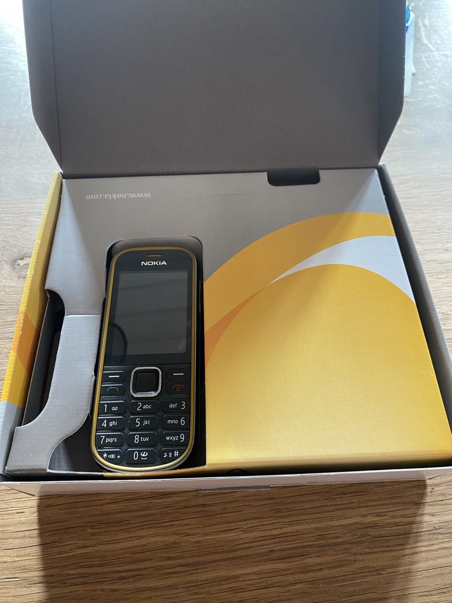 Nokia Telefoni cellulari / Smartphones: Nokia 3720 Classic – Usato da Müllheim Dorf venduto da chol7 2