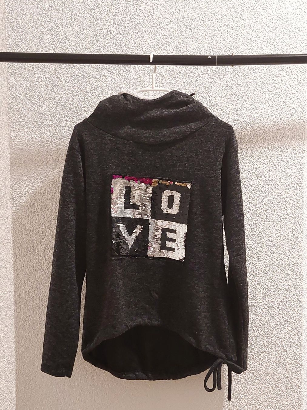 Maglioni & Felpe: Pulli Love – Usato da Gunzwil venduto da 11G11
