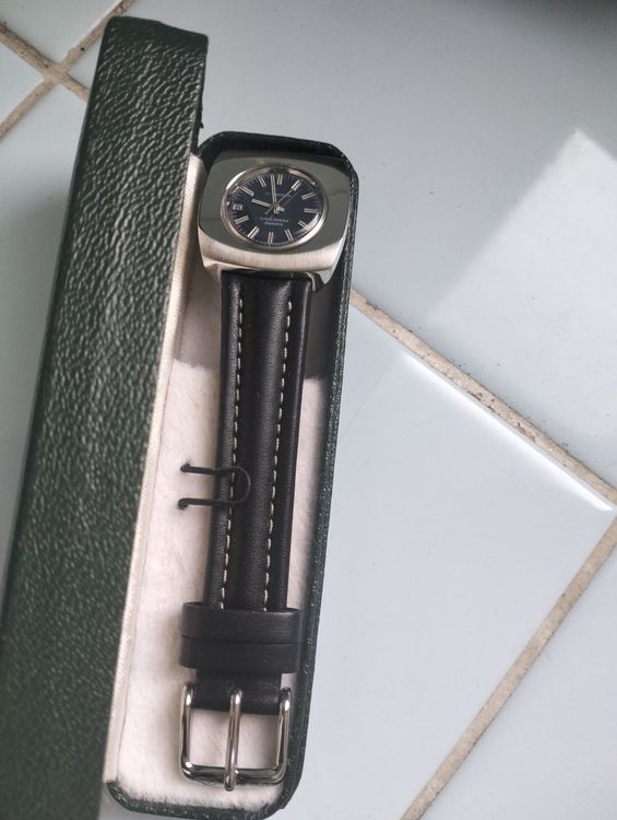 Montre Mécanique Vintage GIRARD PERREGAUX - Très Bon état Avec Bracelet Neuf - Suisse