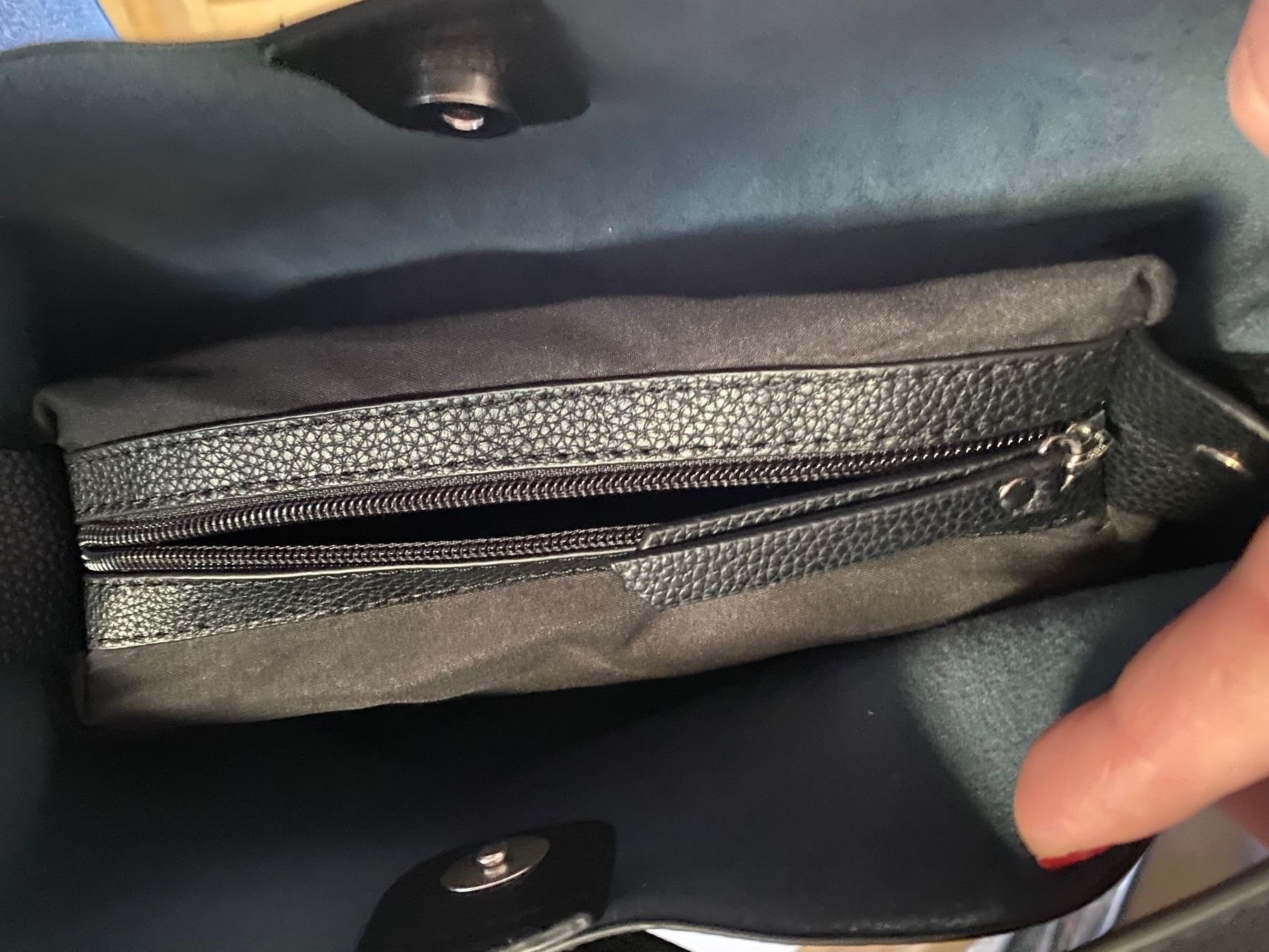 Taschen für Damen: Handtasche – Neu (gemäss Beschreibung) aus Emmen von Aribini 2