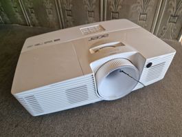 ACER Heimkino-Beamer H6517ABD Full-HD 3D