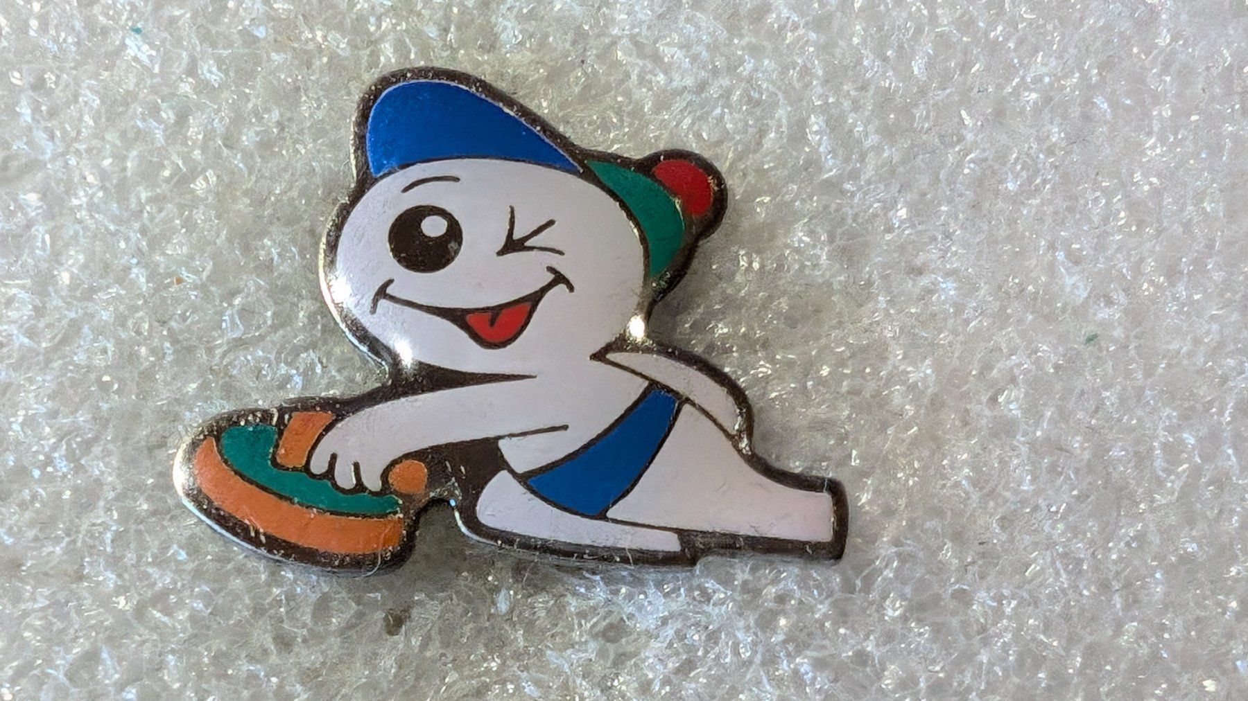 Placchette & Badge: Ansteckpin 230: Maga Bio – Usato da Oppligen venduto da Pin-Fall-Shop
