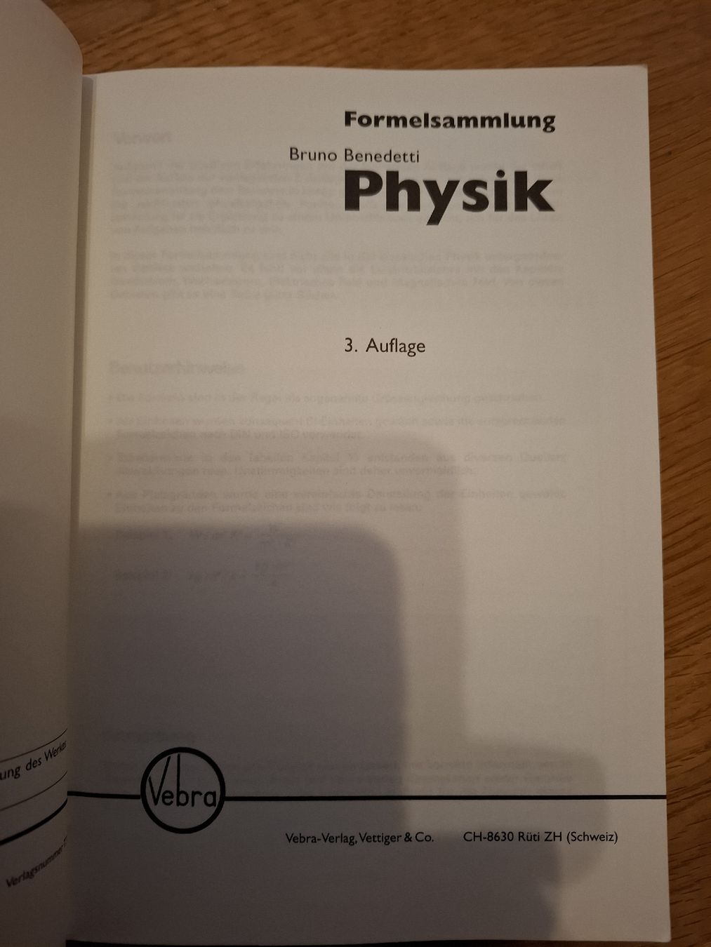 Bücher: Formelsammlung Physik Bruno Benedetti, 3. Auflage. – Gebraucht aus Winterthur von MaaKath 2