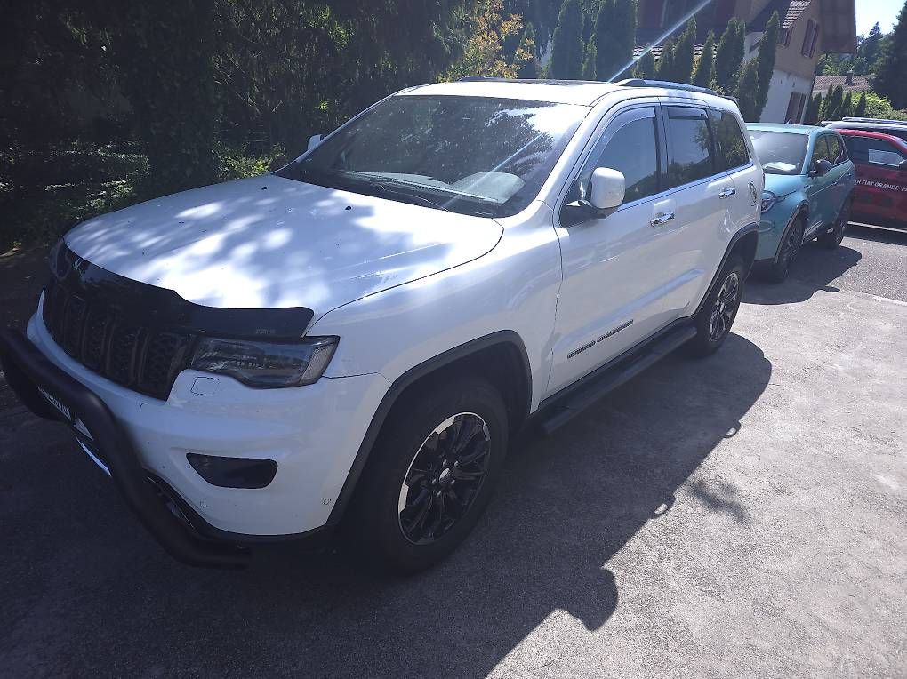 Autos: Jeep Grand Cherokee WK2 Limited | Technischer Defekt – Gebraucht aus Hölstein von dmi_my97 1