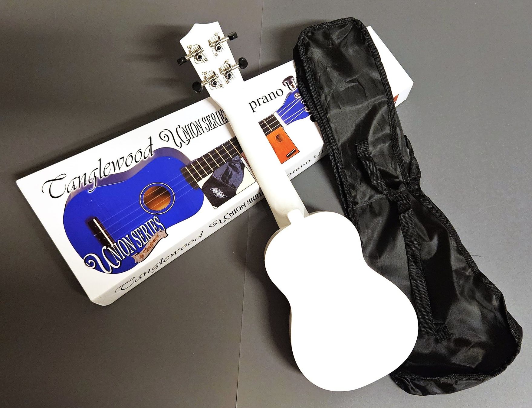 Strumenti musicali: Sopran-Ukulele TANGLEWOOD mit Etui – Nuovo e nell'imballaggio originale da Wöschnau venduto da Musikhaus-Luethy5012 4