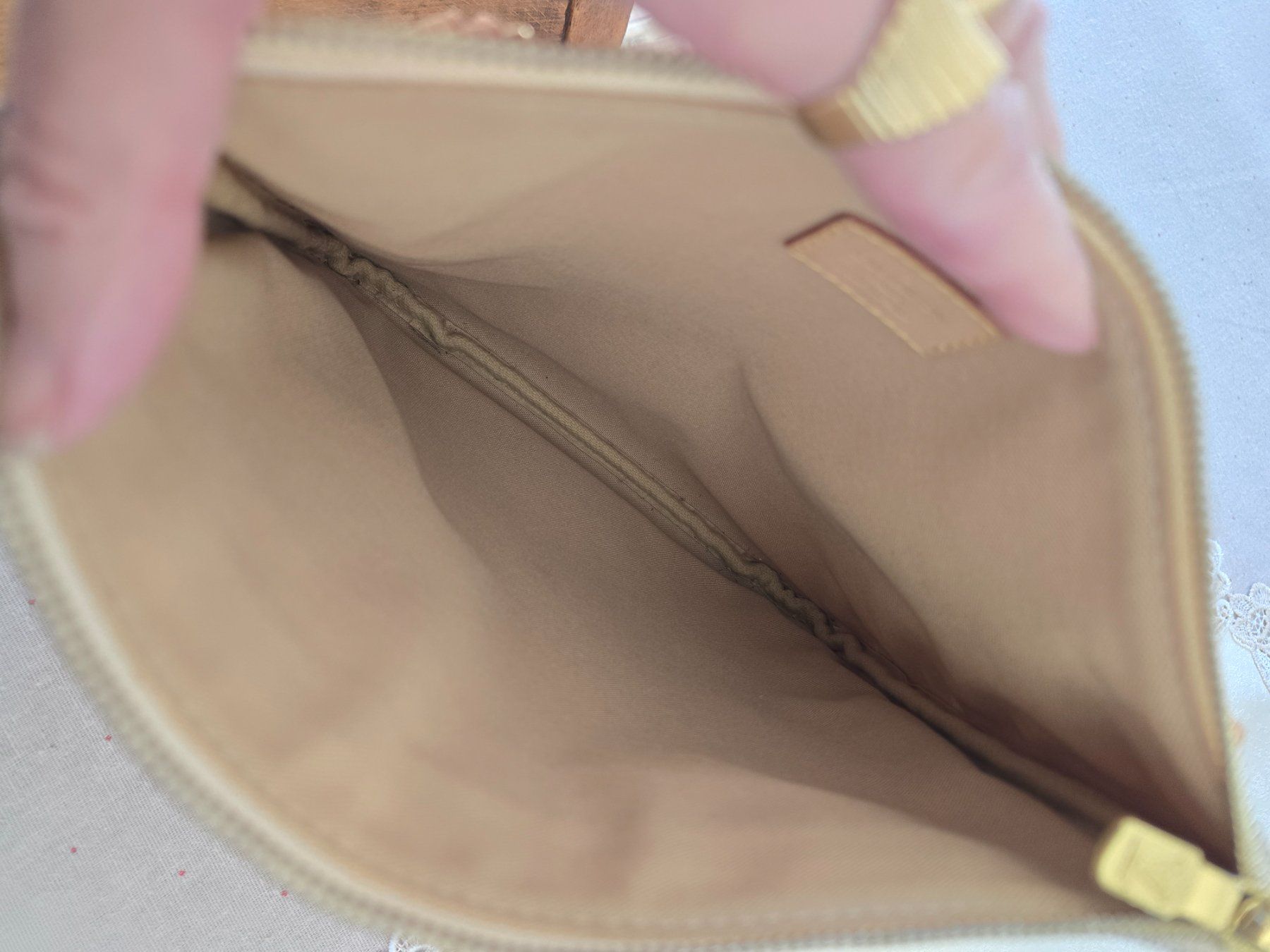 Louis Vuitton Borse: Louis Vuitton Bosphore Pochette Damier Unisex – Usato da Bottmingen venduto da sandy_2 4