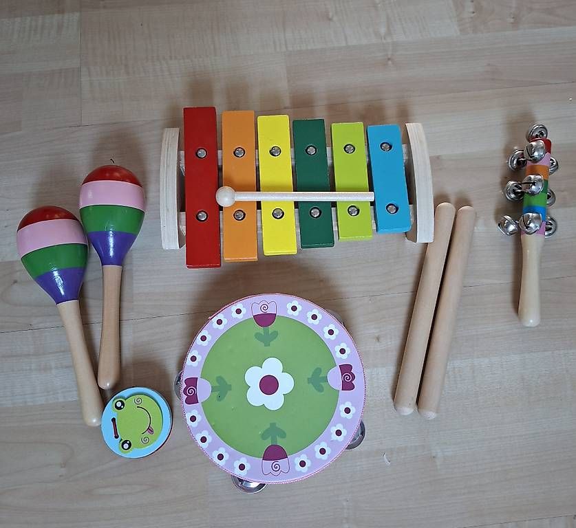 Spielzeuge: Musikset – Gebraucht aus Ipsach von and_k8gq
