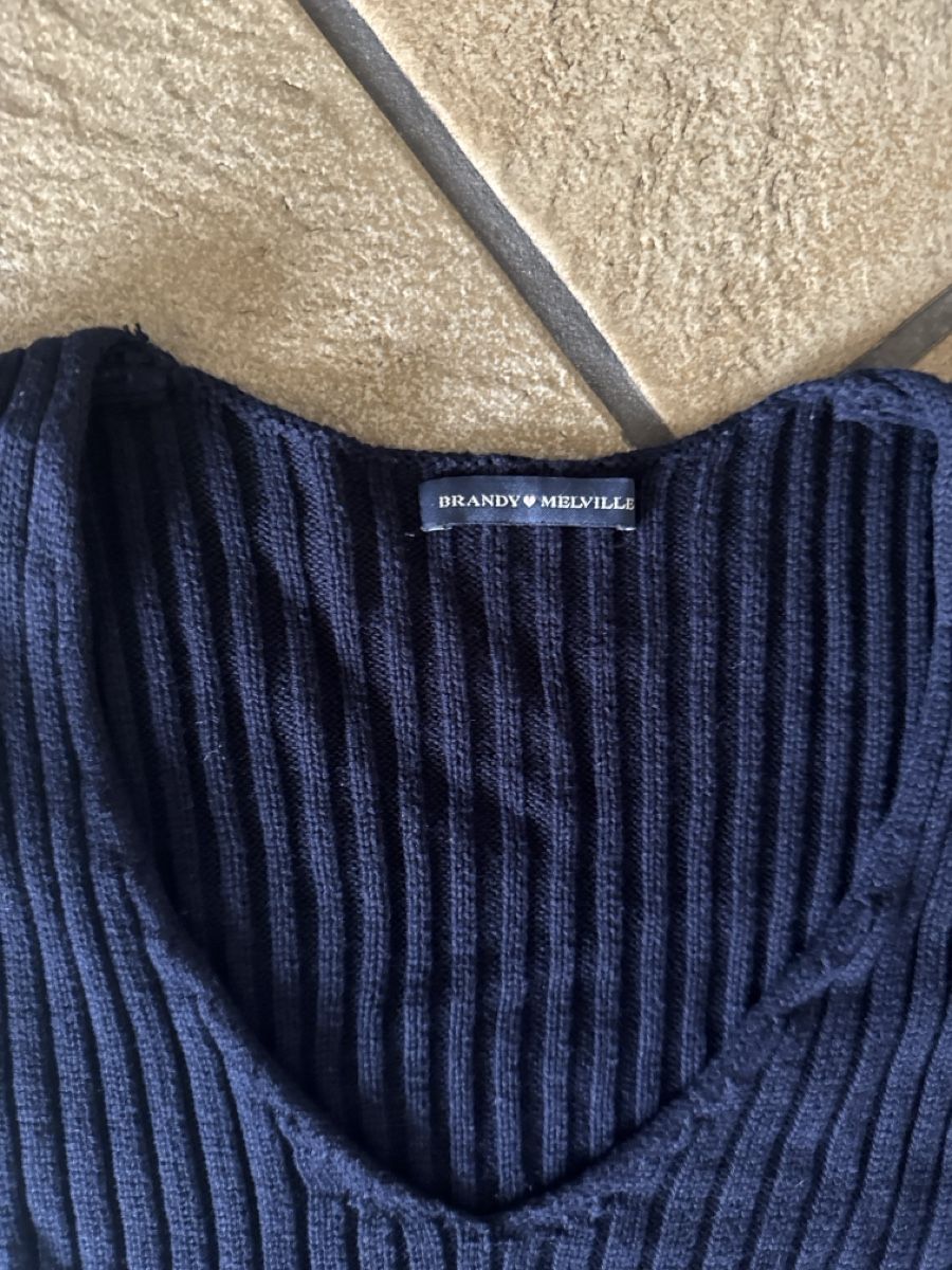 Brandy Melville Pullover & Sweatshirts: Blauer Pullover, Brandy Melville, One Size – Gebraucht aus Schlieren von nowaya 1