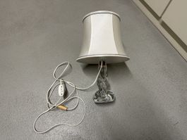 Vintage Tischlampe mit Glasfuss