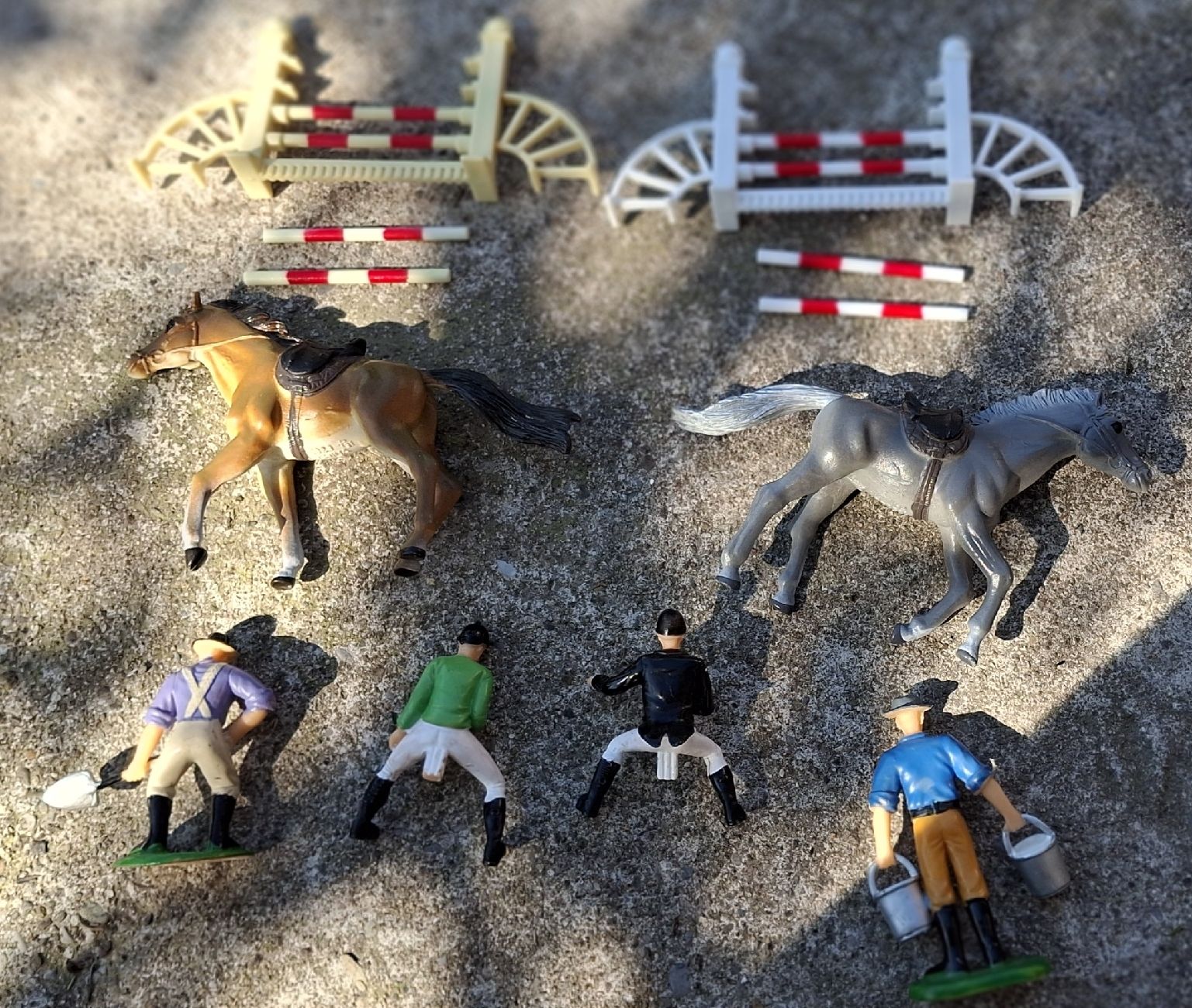 Figuren:  Pferde und Hindernisse  – Gebraucht aus Dussnang von novi02 2