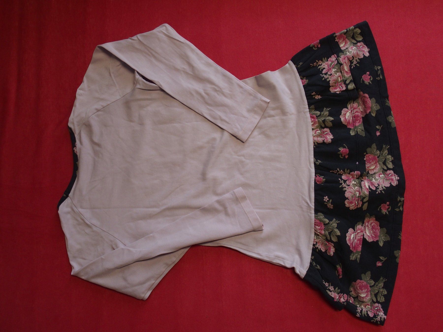 Lotti & Set di vestiti: Kleid Mädchen – Usato da Menznau venduto da Brauchi 5