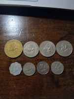 Lot de 8 pièces de monnaie, un dollar et centimes