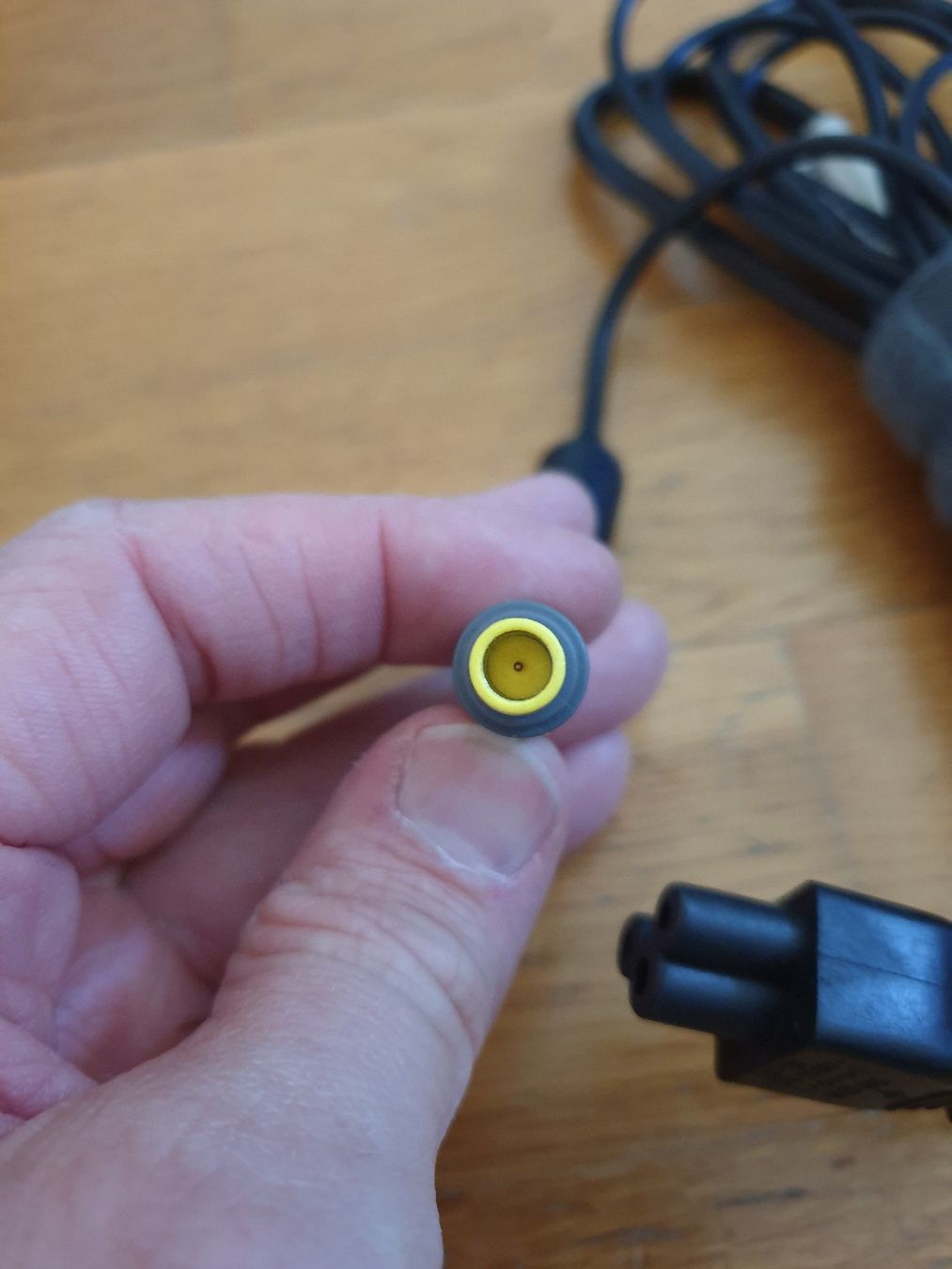 Lenovo Caricabatterie: Netzteil Lenovo 90W 20V 4.5A – Usato da Ittigen venduto da Ziok187 1
