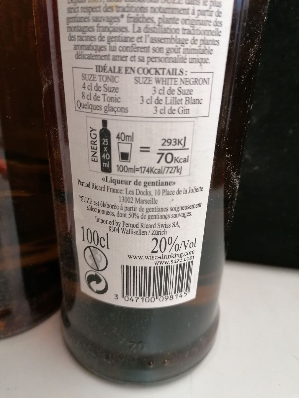 Spirituosen: 2 BOUTEILLES DE SUZE 1 ENTAMÉ 1 NEUF – Gebraucht aus Genève von Leboucheoreilles 3