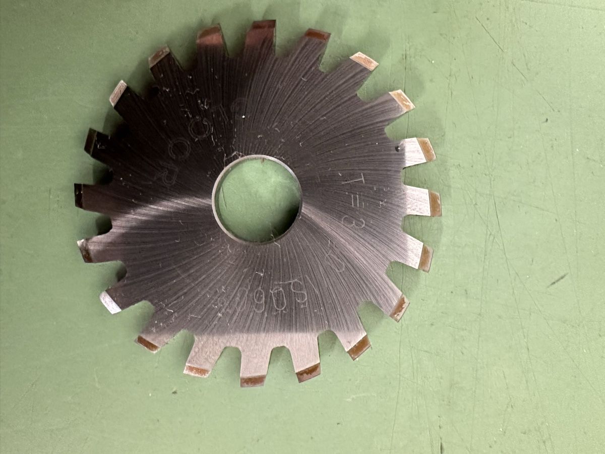 Tutti gli attrezzi: Mikron carbide bobbing  modules – Usato da Aarberg venduto da SNMachines 2