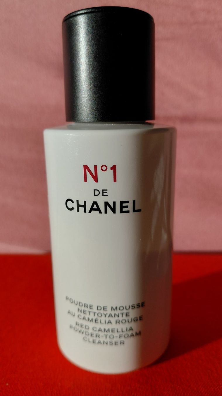 Chanel Make-up: Gesichtsreiniger Chanel – Usato da Zürich venduto da ewka 1